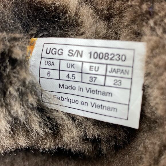 UGG Women’s Skylah Brown Leather Bomber shelling Winter Boot Size US 6 - Picture 11 of 11